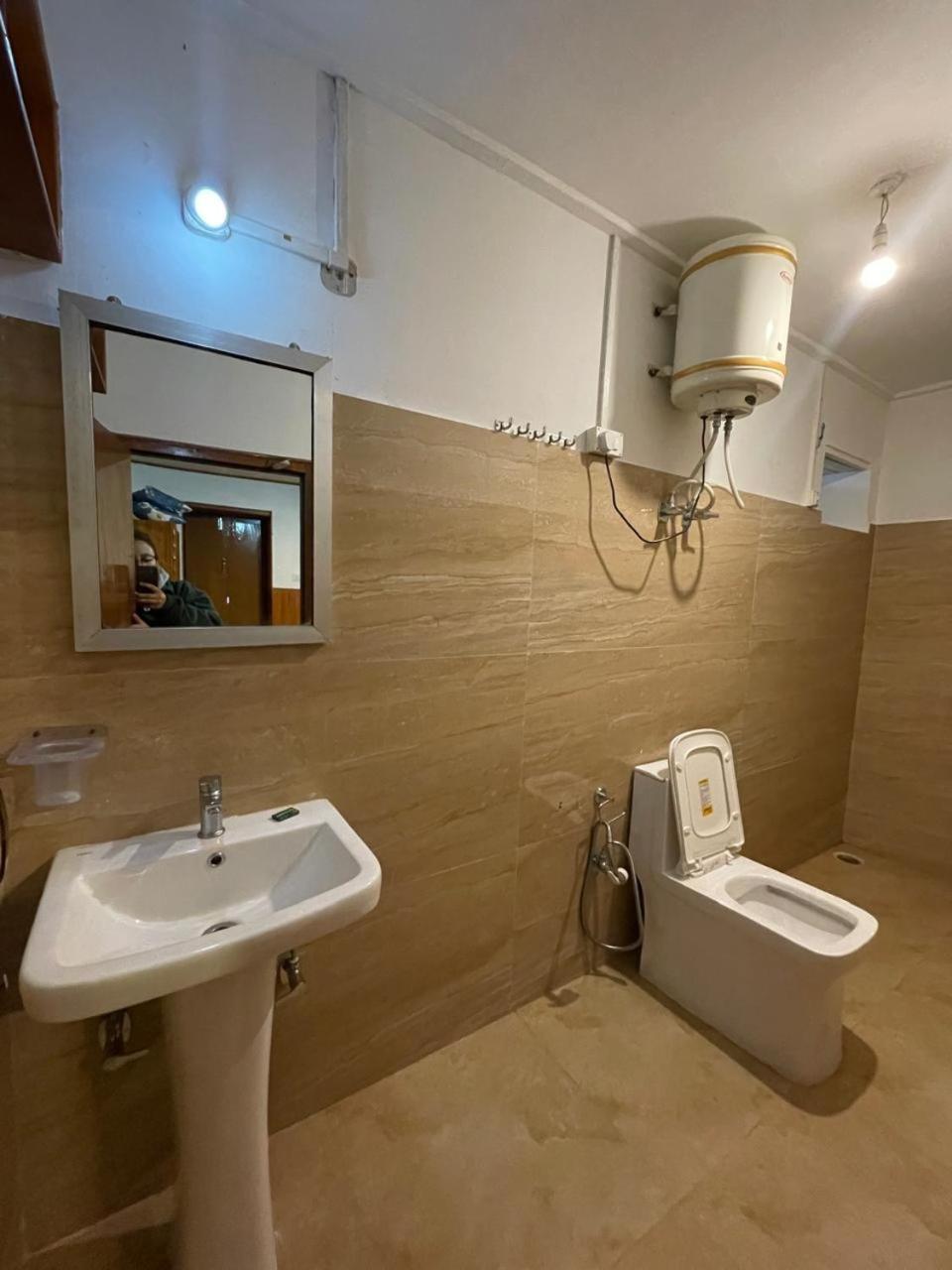 Daragaon Retreat Apartment Pelling Exterior photo