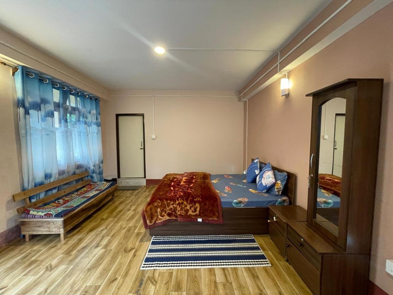 Daragaon Retreat Apartment Pelling Exterior photo