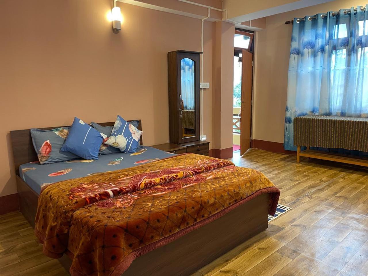 Daragaon Retreat Apartment Pelling Exterior photo